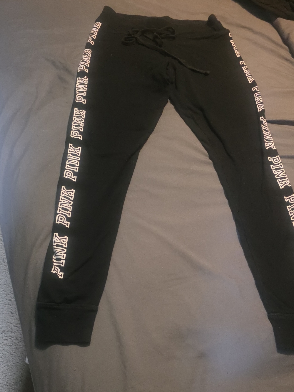 PINK Victoria's Secret Black Yoga Pants with Side Logo Tape Women's Size Small